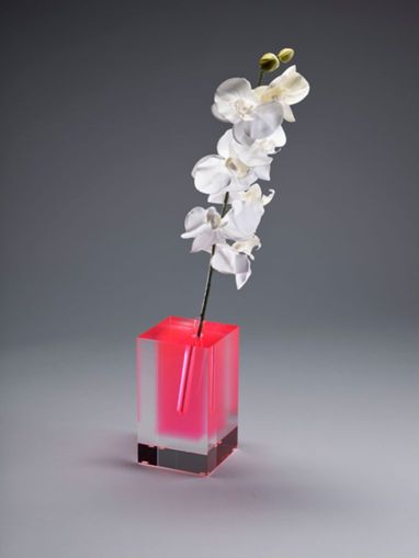 倉俣史朗 Flower Vase #1， 1989 Bright Pink Shiro Kuramata 