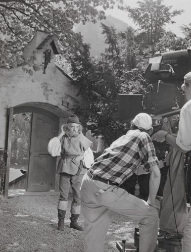 https://iiif.discovernewfields.org/iiif/3/48420-d5e00173119f47ab
