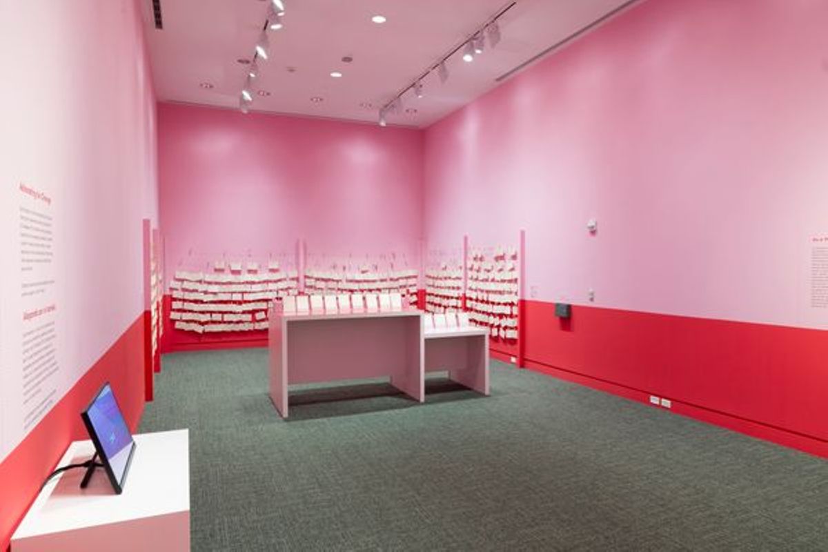 Installation view of El Tendedero/The Clothesline Indiana, November 18, 2022—September 10, 2013. Artwork © Mónica Mayer.