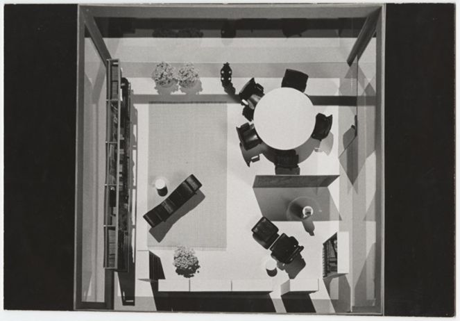https://iiif.discovernewfields.org/iiif/3/archive-8336-0029b7ac97825a90